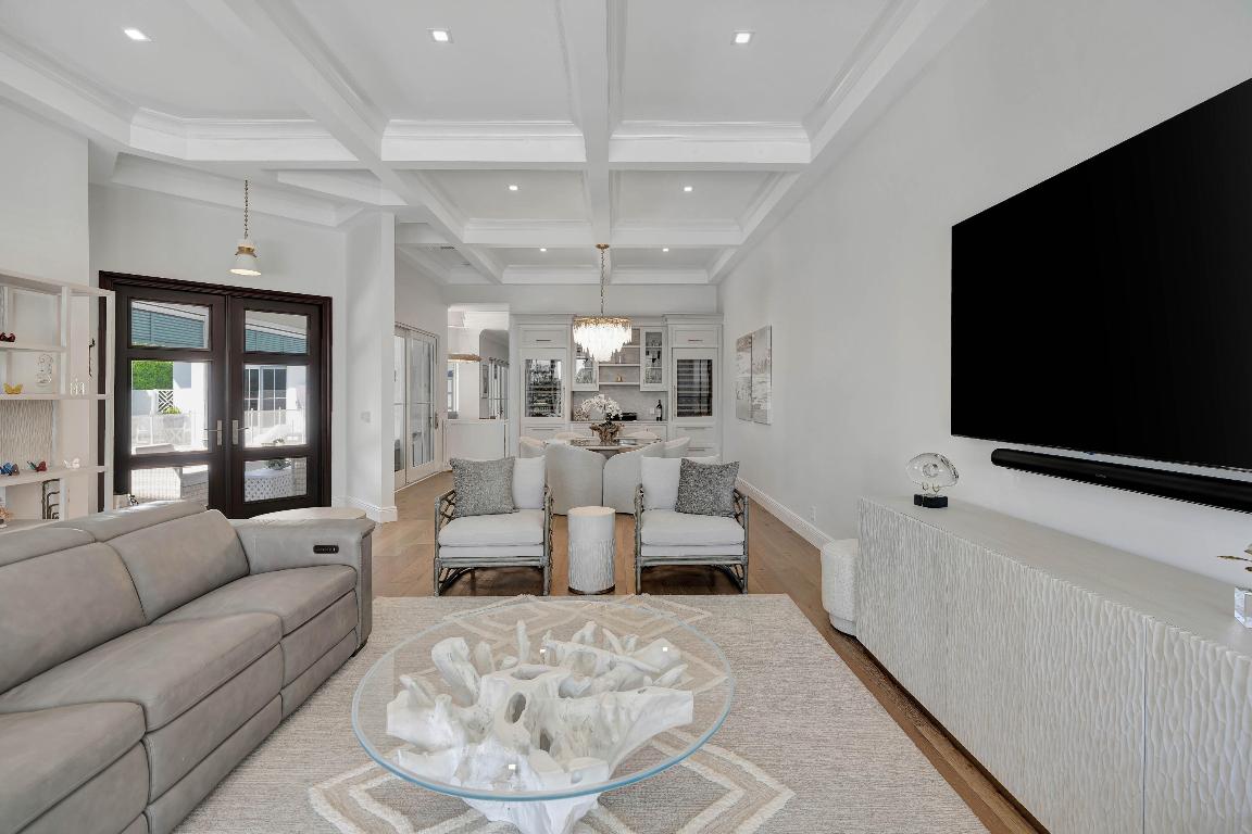 Admirals Cove - Residential