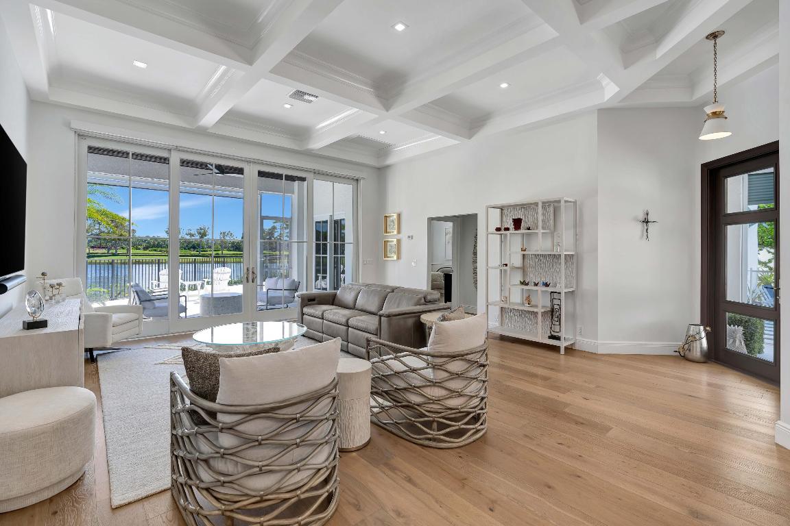 Admirals Cove - Residential