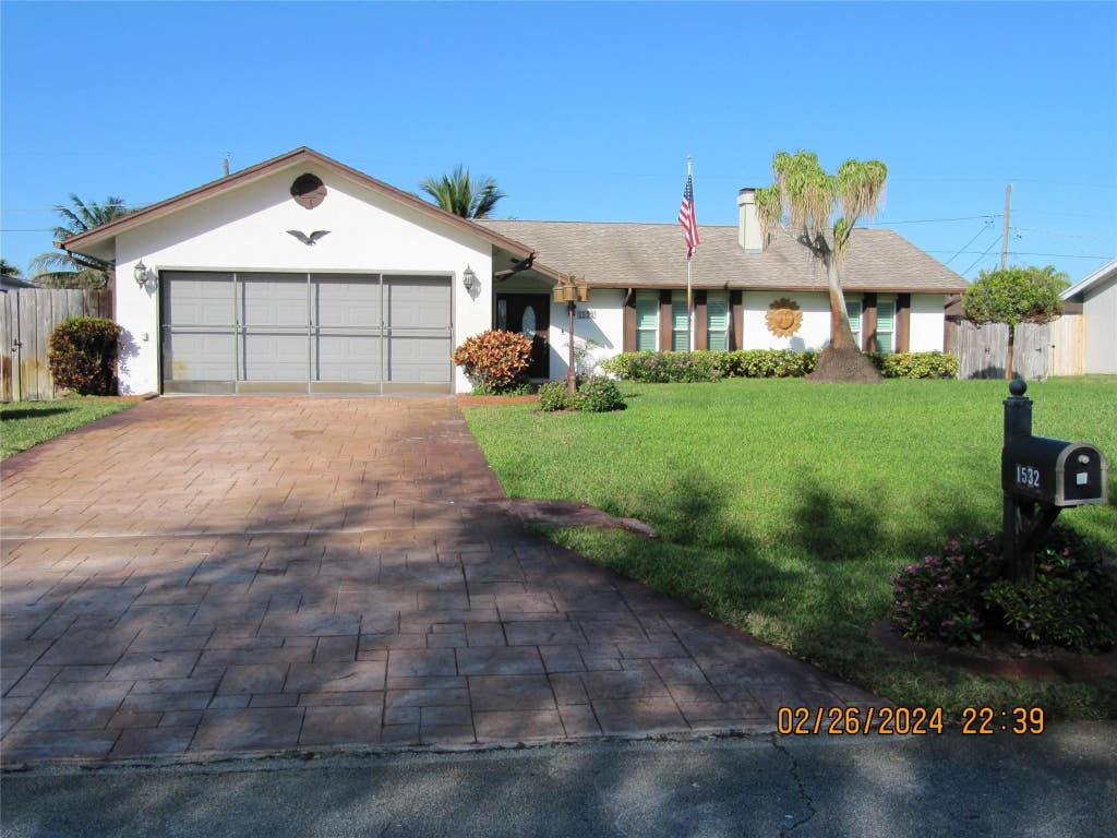 Photo of 1532 SE Croquet Street, Port Saint Lucie, FL 34983 (MLS # F10426372)