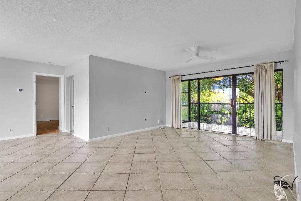 Photo of 1040 Homewood Boulevard #L204, Delray Beach, FL 33445 (MLS # R11103608)