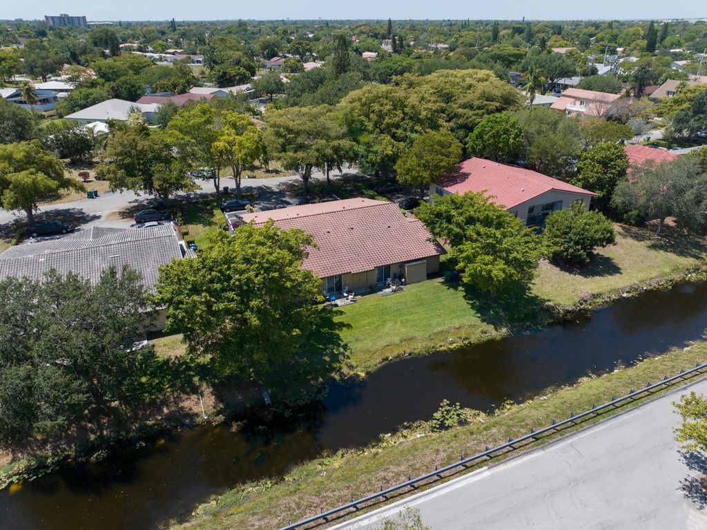 Photo of 10833 NW 45th Street, Coral Springs, FL 33065 (MLS # F10500357)