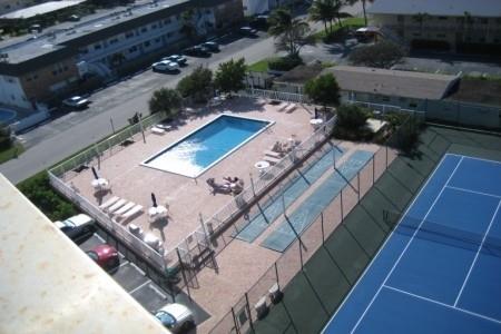 TRADEWINDS OFPOMPANOCONDO - Residential