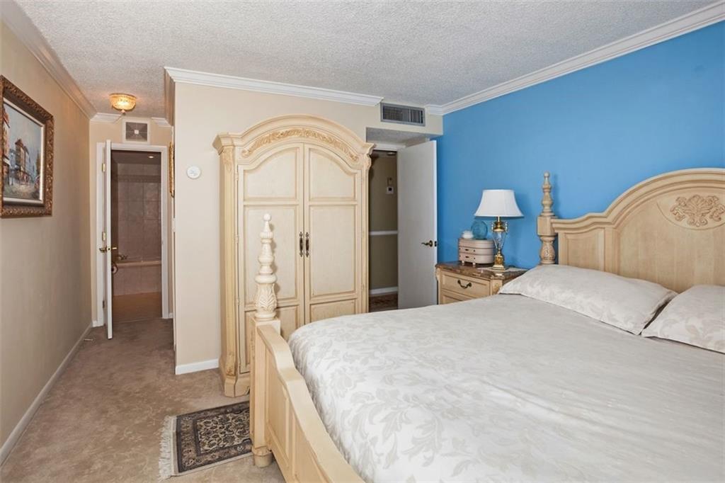 TRADEWINDS OFPOMPANOCONDO - Residential