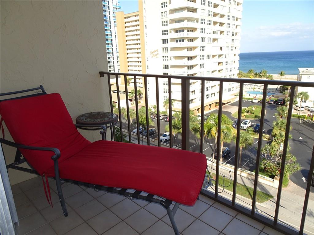 TRADEWINDS OFPOMPANOCONDO - Residential