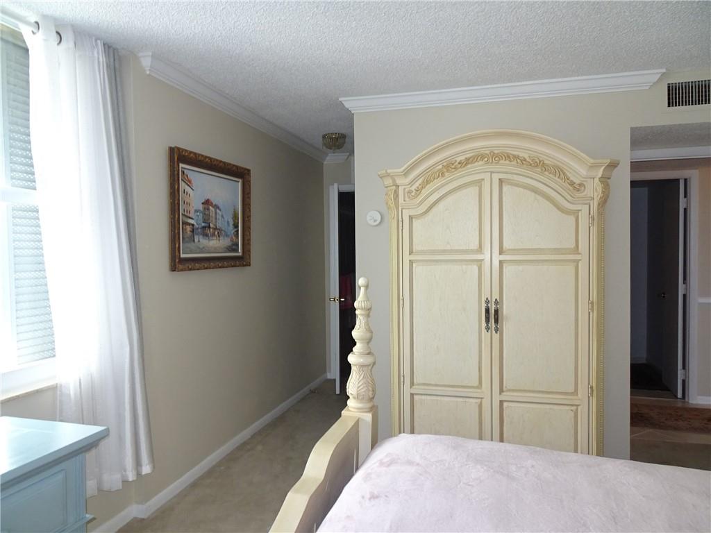 TRADEWINDS OFPOMPANOCONDO - Residential