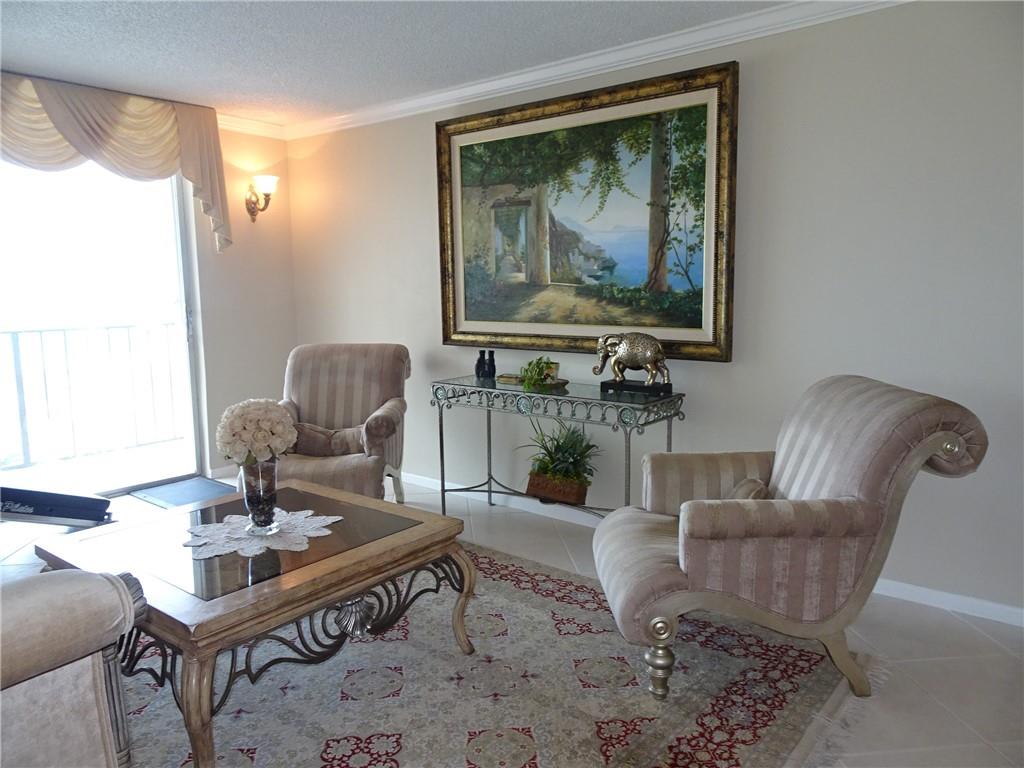 TRADEWINDS OFPOMPANOCONDO - Residential