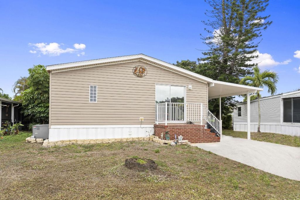 Photo of 6910 SE Congress Street, Hobe Sound, FL 33455 (MLS # R11155253)