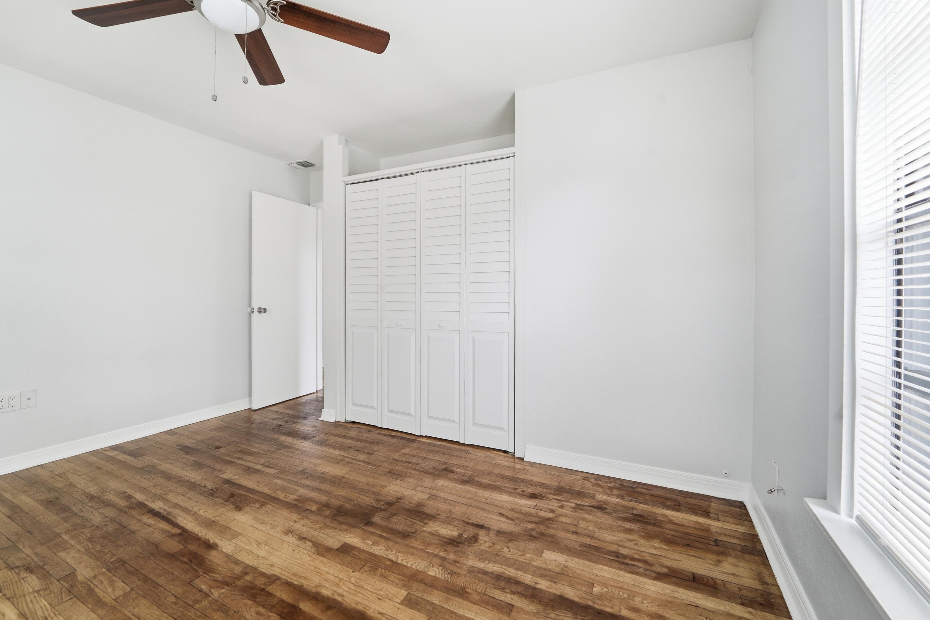 LAKEVIEW RIDGE - Residential