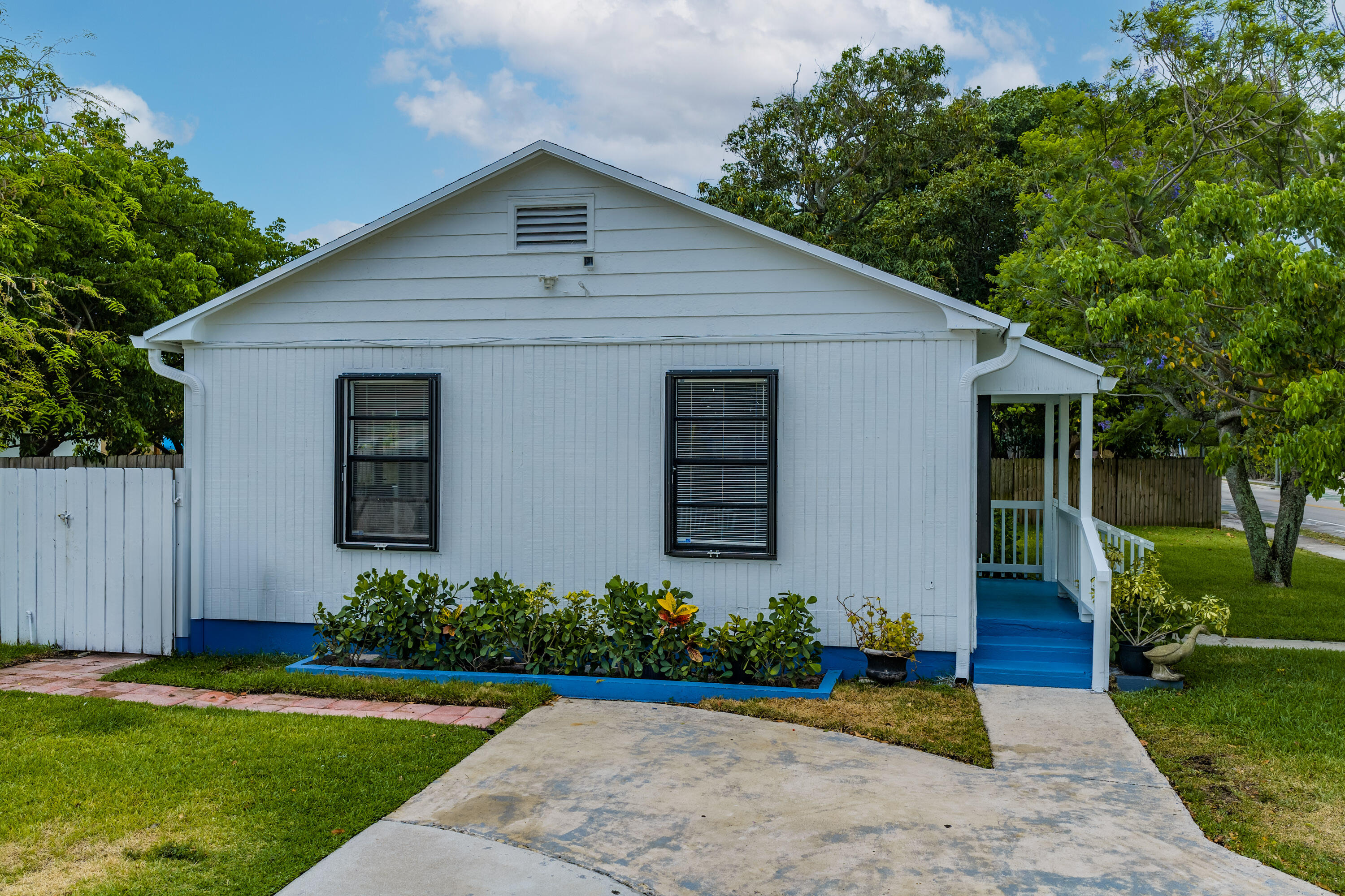 LAKEVIEW RIDGE - Residential