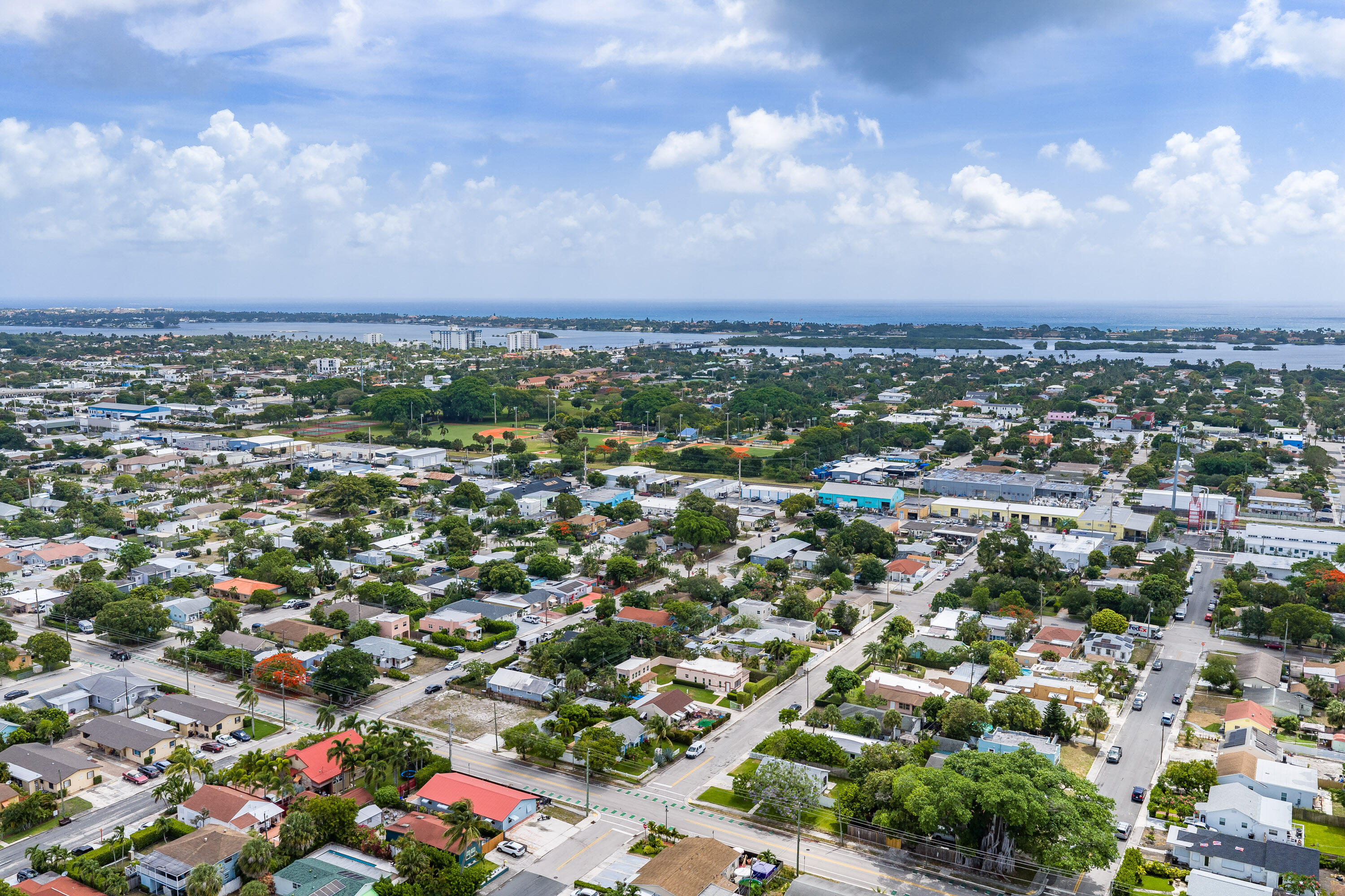 LAKEVIEW RIDGE - Residential
