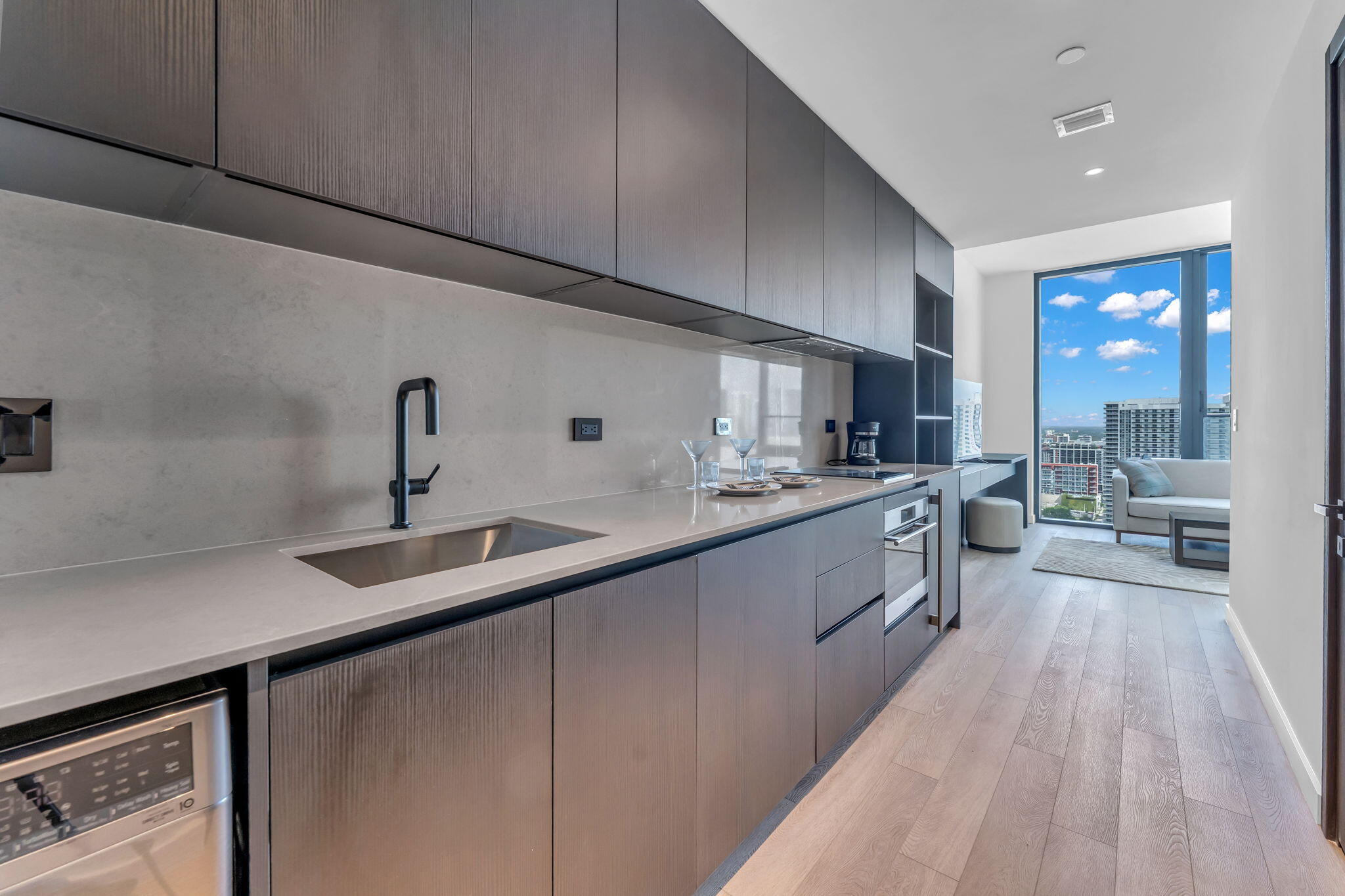 E11EVEN Residences Miami - Residential