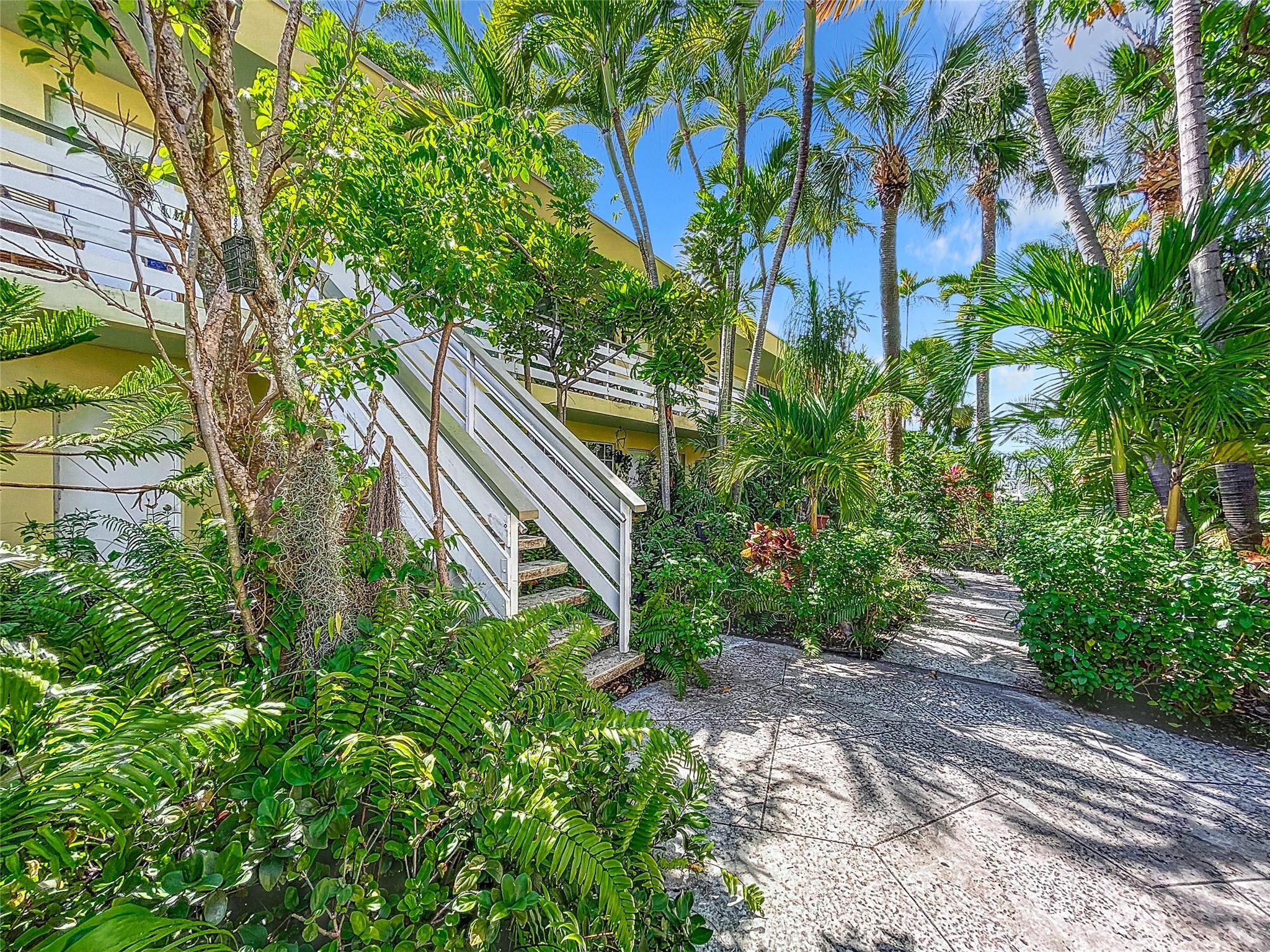 South East Islander Apts - Residential Lease