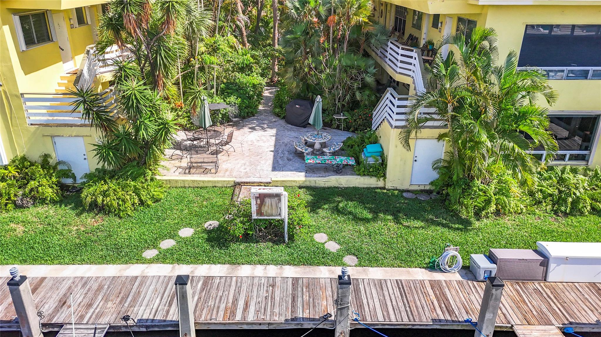 South East Islander Apts - Residential Lease