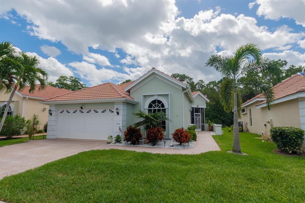 Photo of 754 SW Munjack Circle, Port St Lucie, FL 34986 (MLS # R10883576)