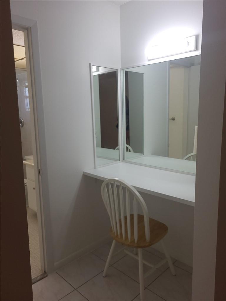 LAUDERDALE OAKS CONDO 3 - Residential Lease