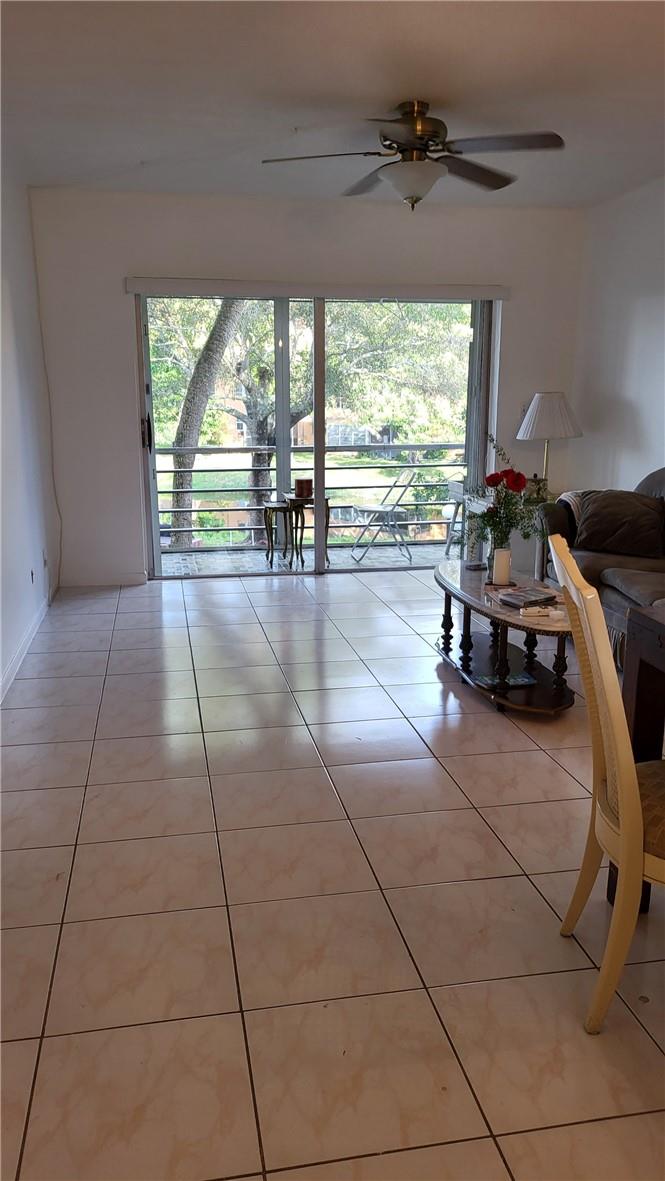 LAUDERDALE OAKS CONDO 3 - Residential Lease