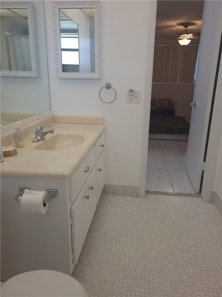 LAUDERDALE OAKS CONDO 3 - Residential Lease