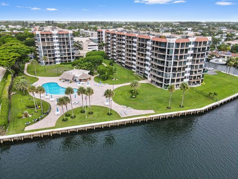 899 Jeffery Street 208 Boca Raton FL 33487
