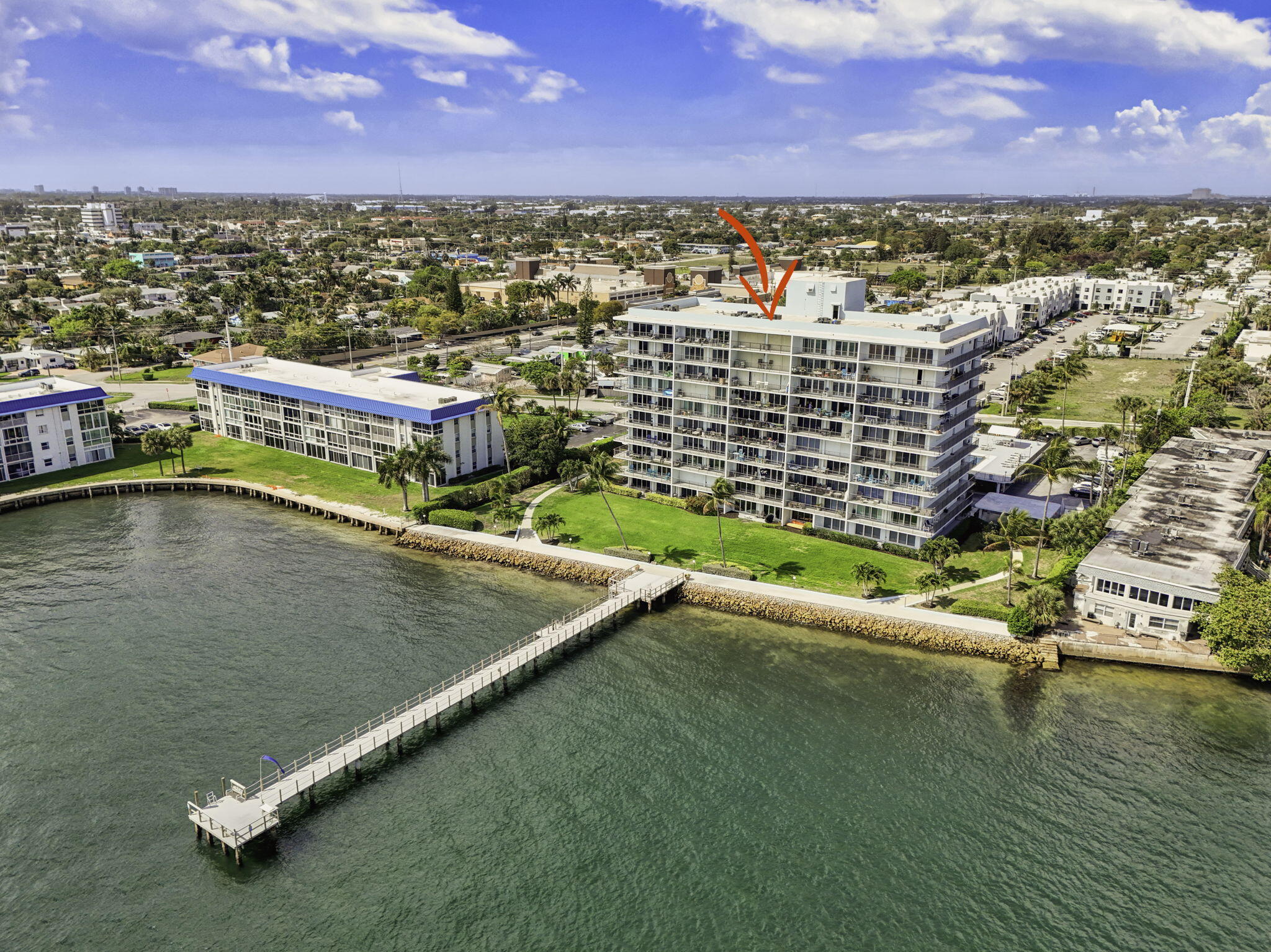 LAKE HARBOR COVE CONDO - Residential