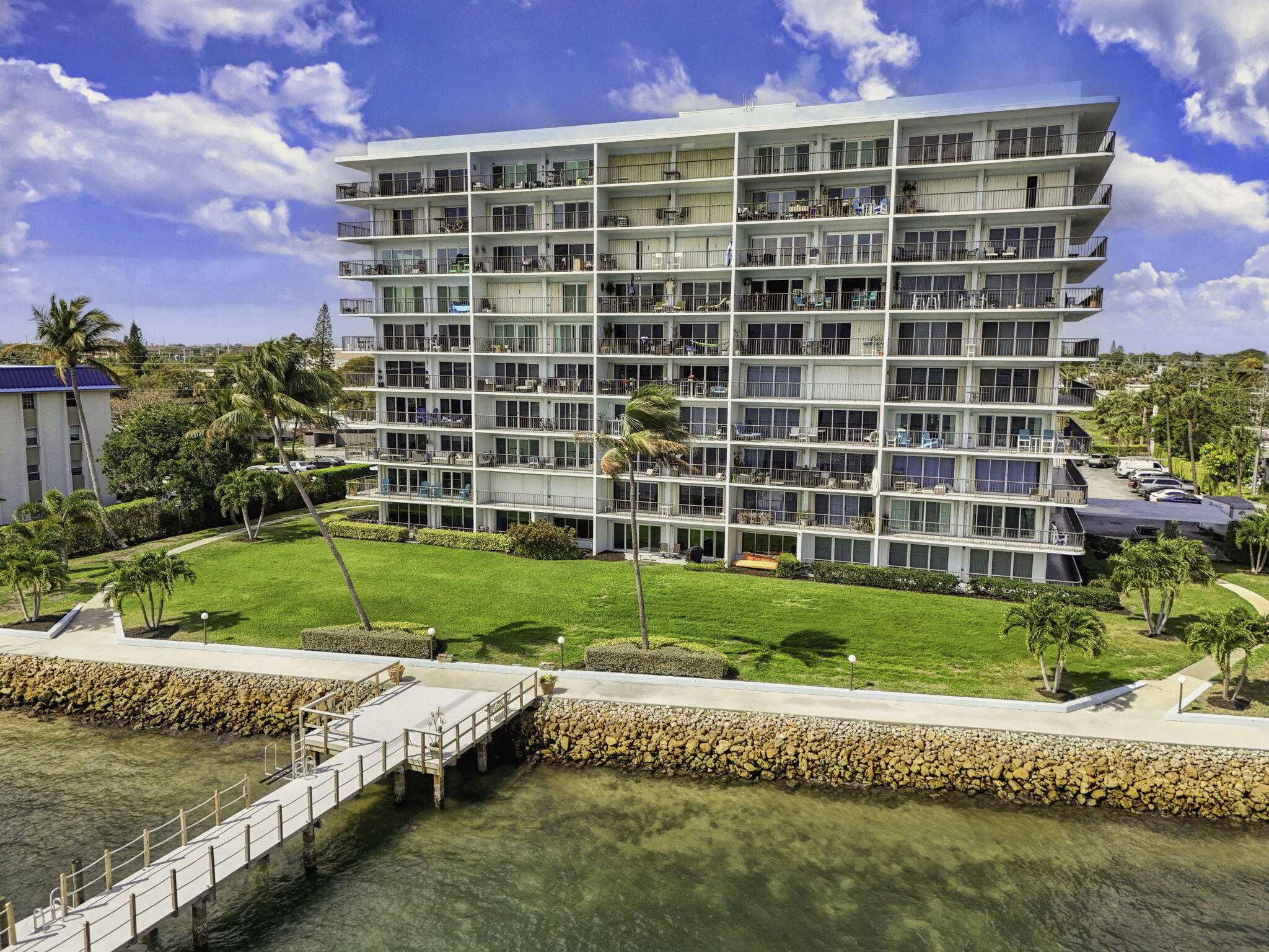 LAKE HARBOR COVE CONDO - Residential