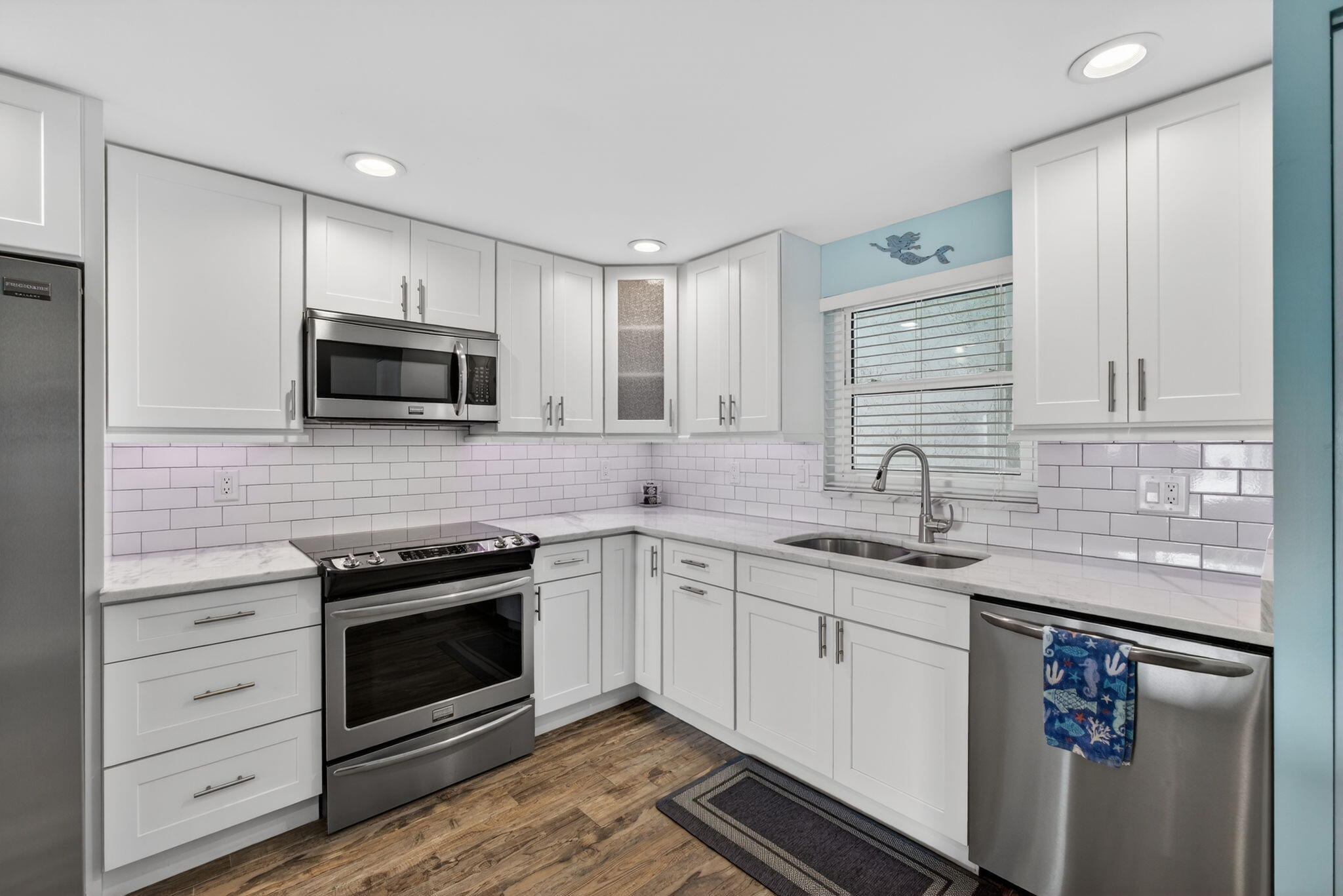 LAKE HARBOR COVE CONDO - Residential