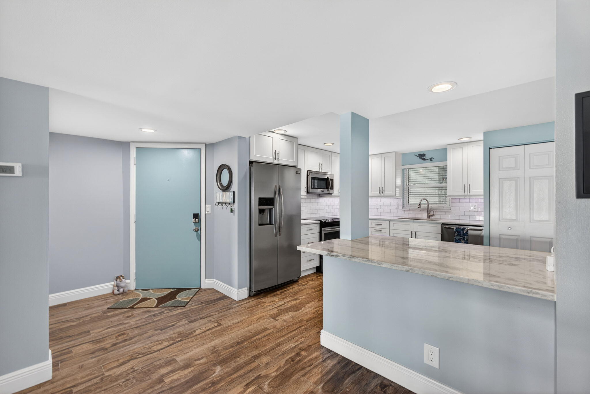 LAKE HARBOR COVE CONDO - Residential