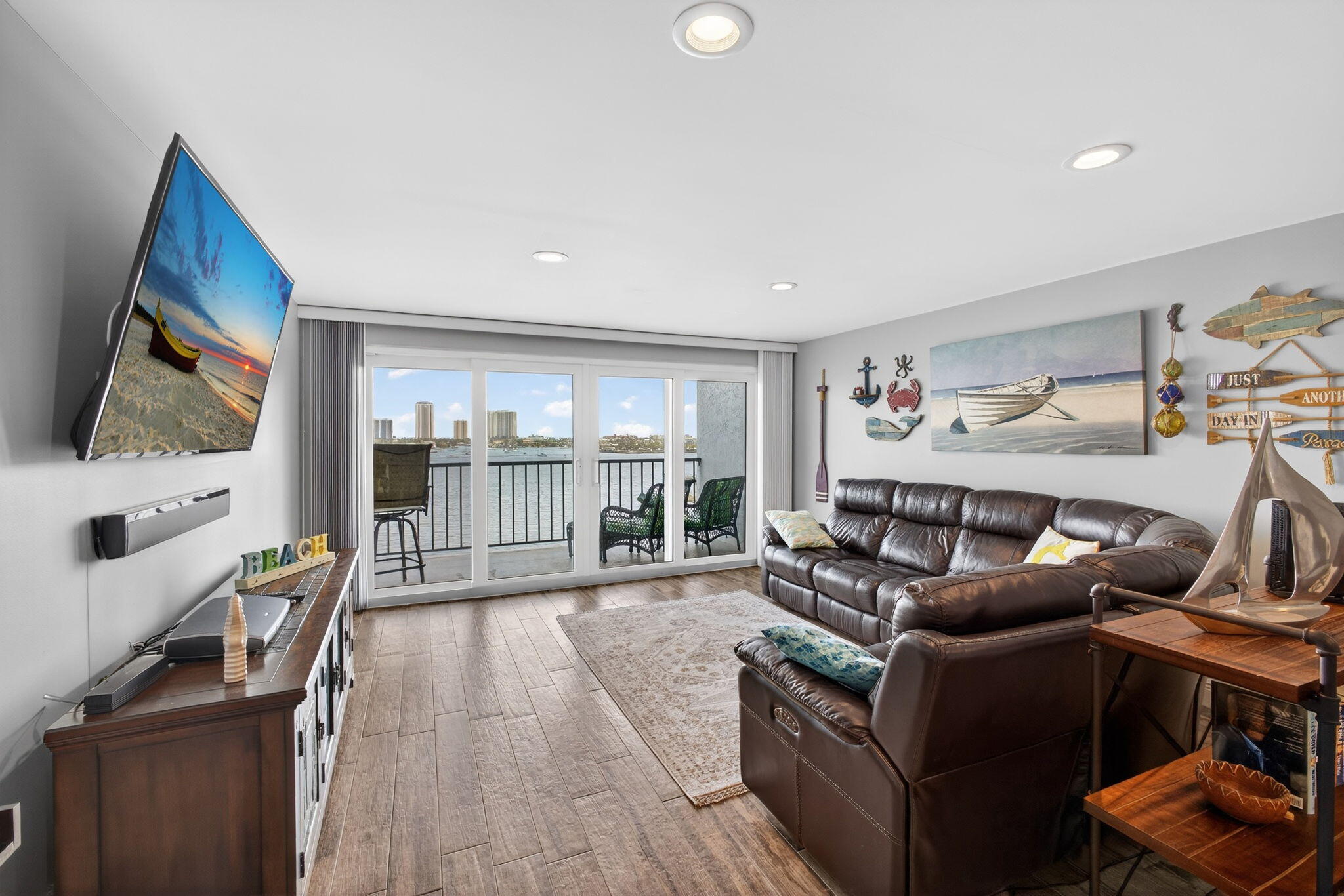 LAKE HARBOR COVE CONDO - Residential