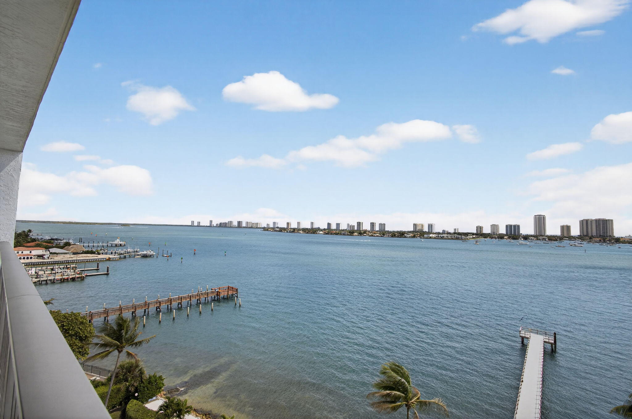 LAKE HARBOR COVE CONDO - Residential