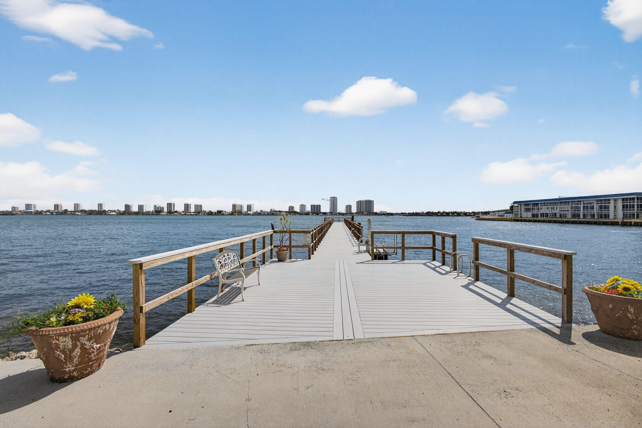 LAKE HARBOR COVE CONDO - Residential