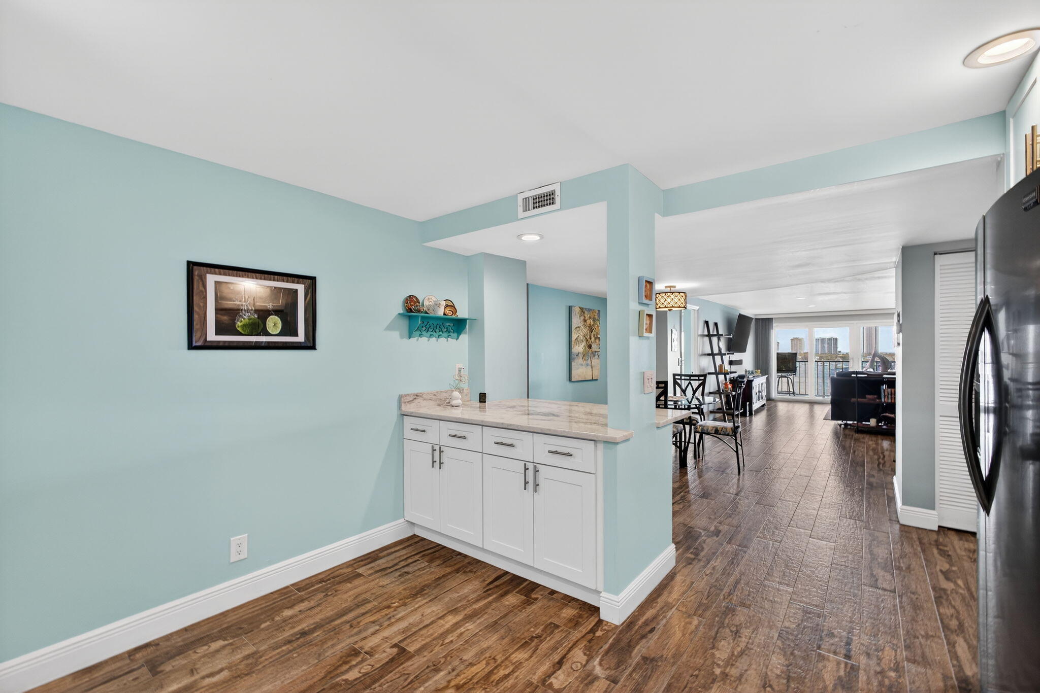 LAKE HARBOR COVE CONDO - Residential