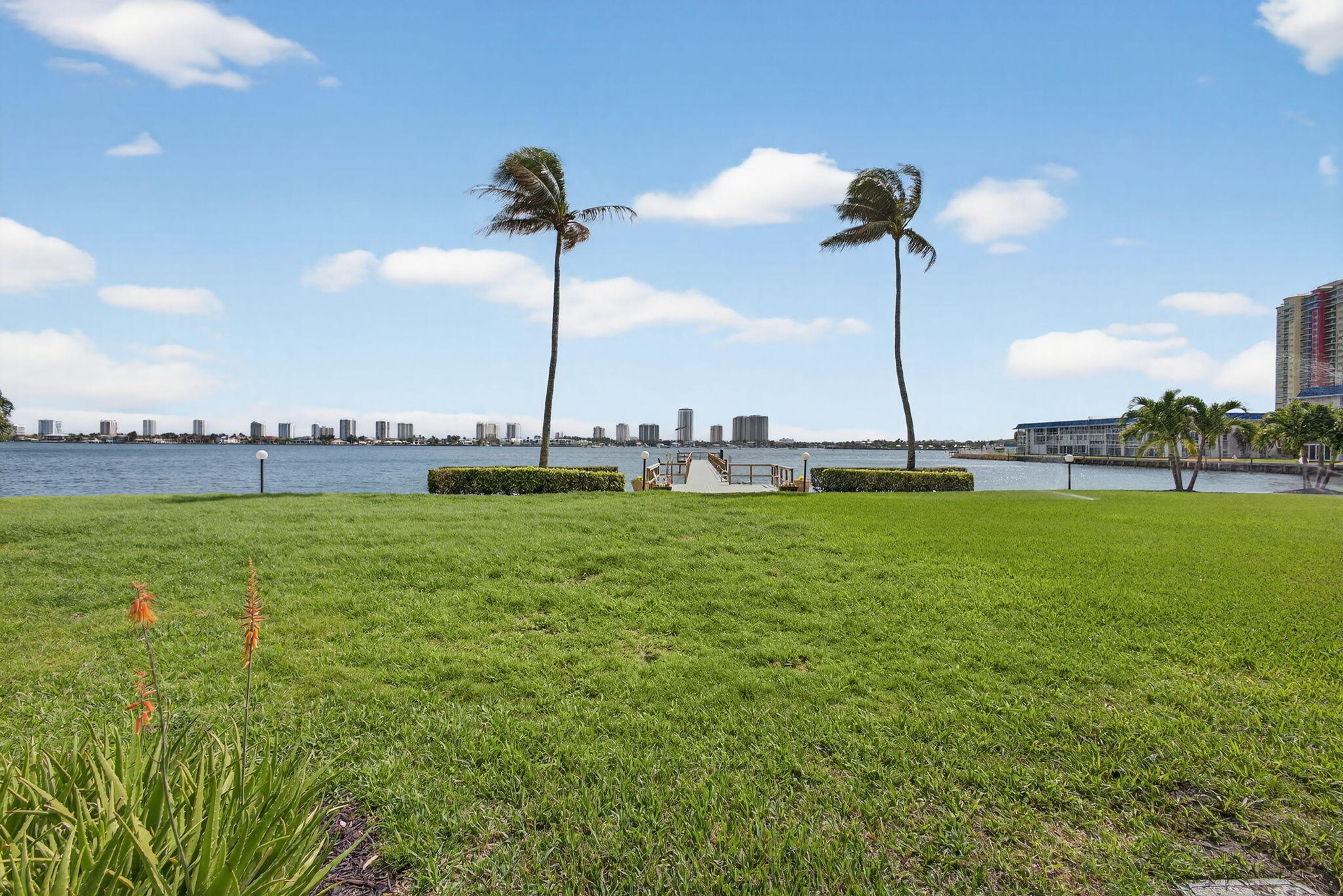 LAKE HARBOR COVE CONDO - Residential