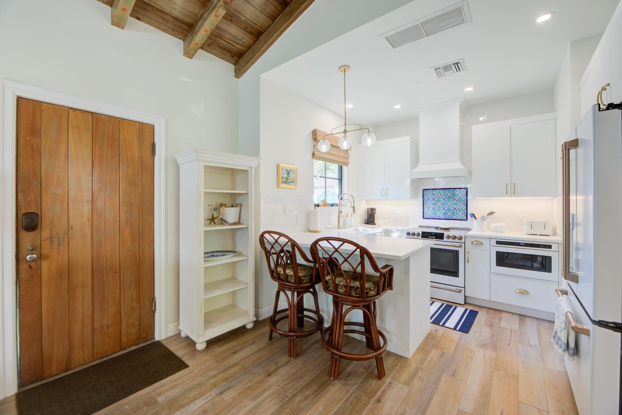 DELRAY TOWN OF - Residential Lease