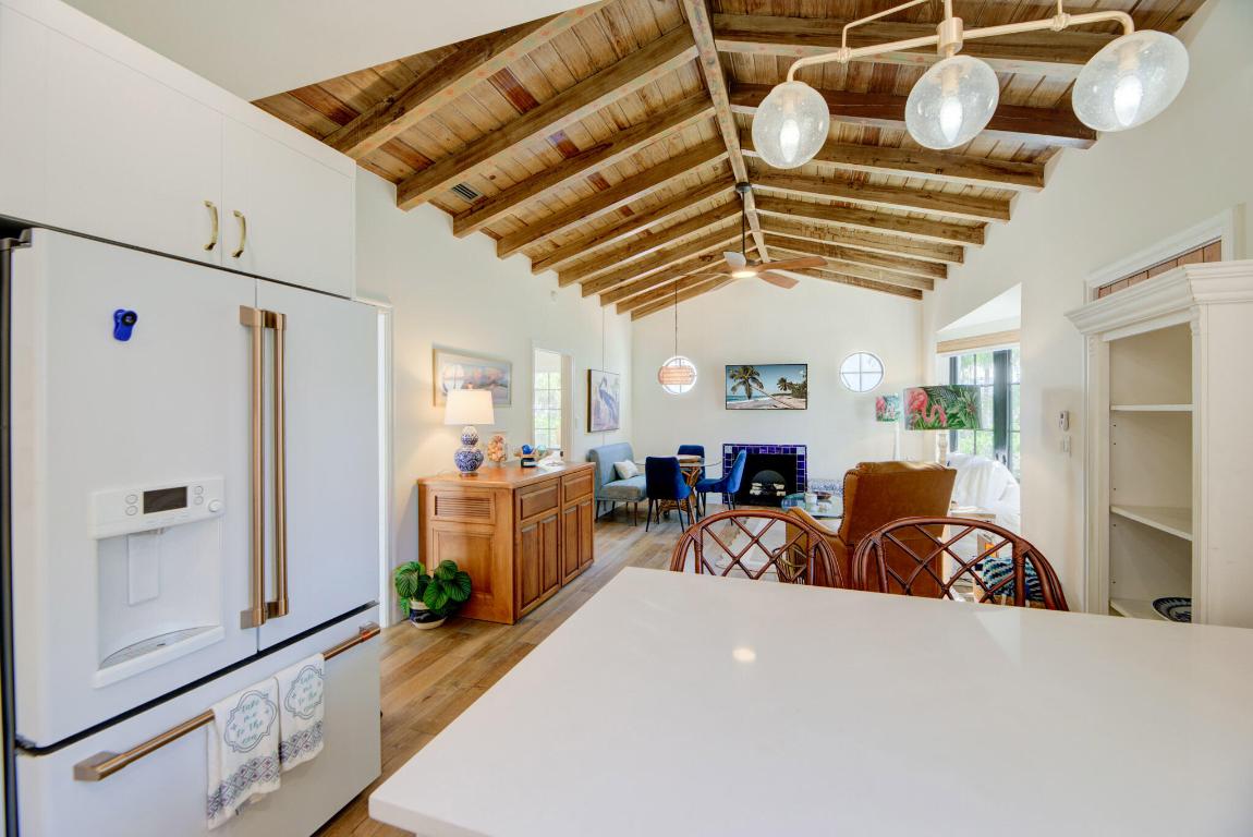 DELRAY TOWN OF - Residential Lease