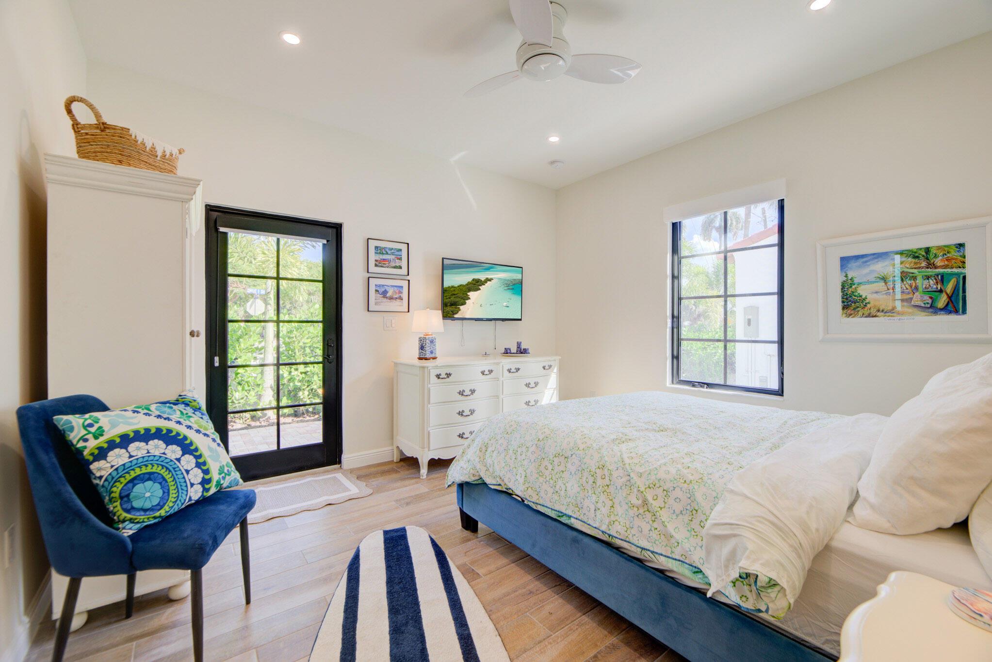 DELRAY TOWN OF - Residential Lease