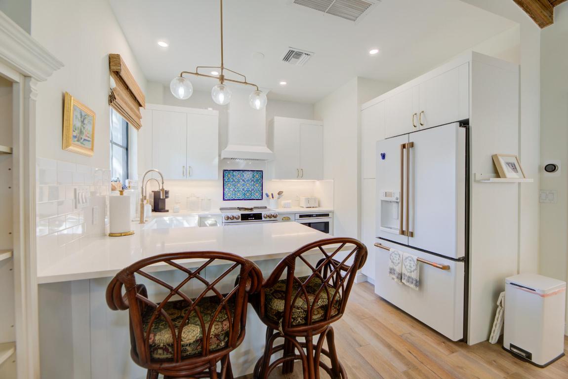 DELRAY TOWN OF - Residential Lease