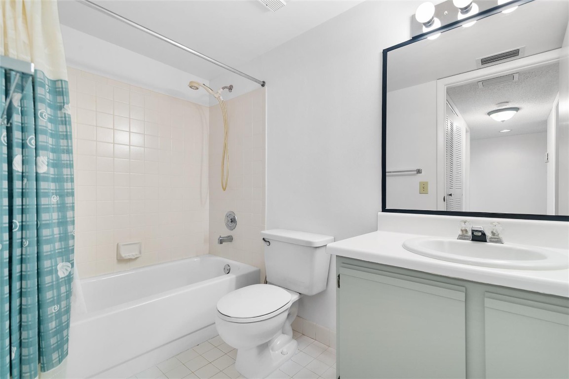 Tamarac Gardens - Residential