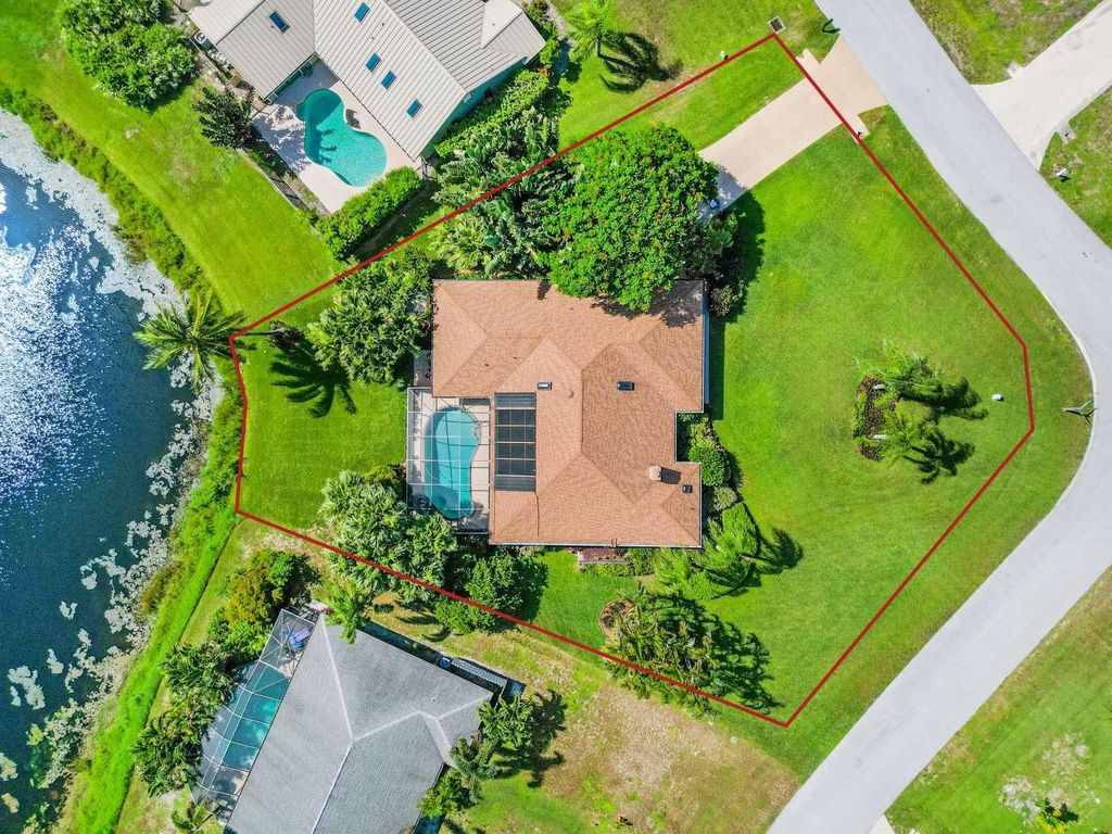 Photo of 3043 NE Ivy Lane, Jensen Beach, FL 34957 (MLS # F10457876)