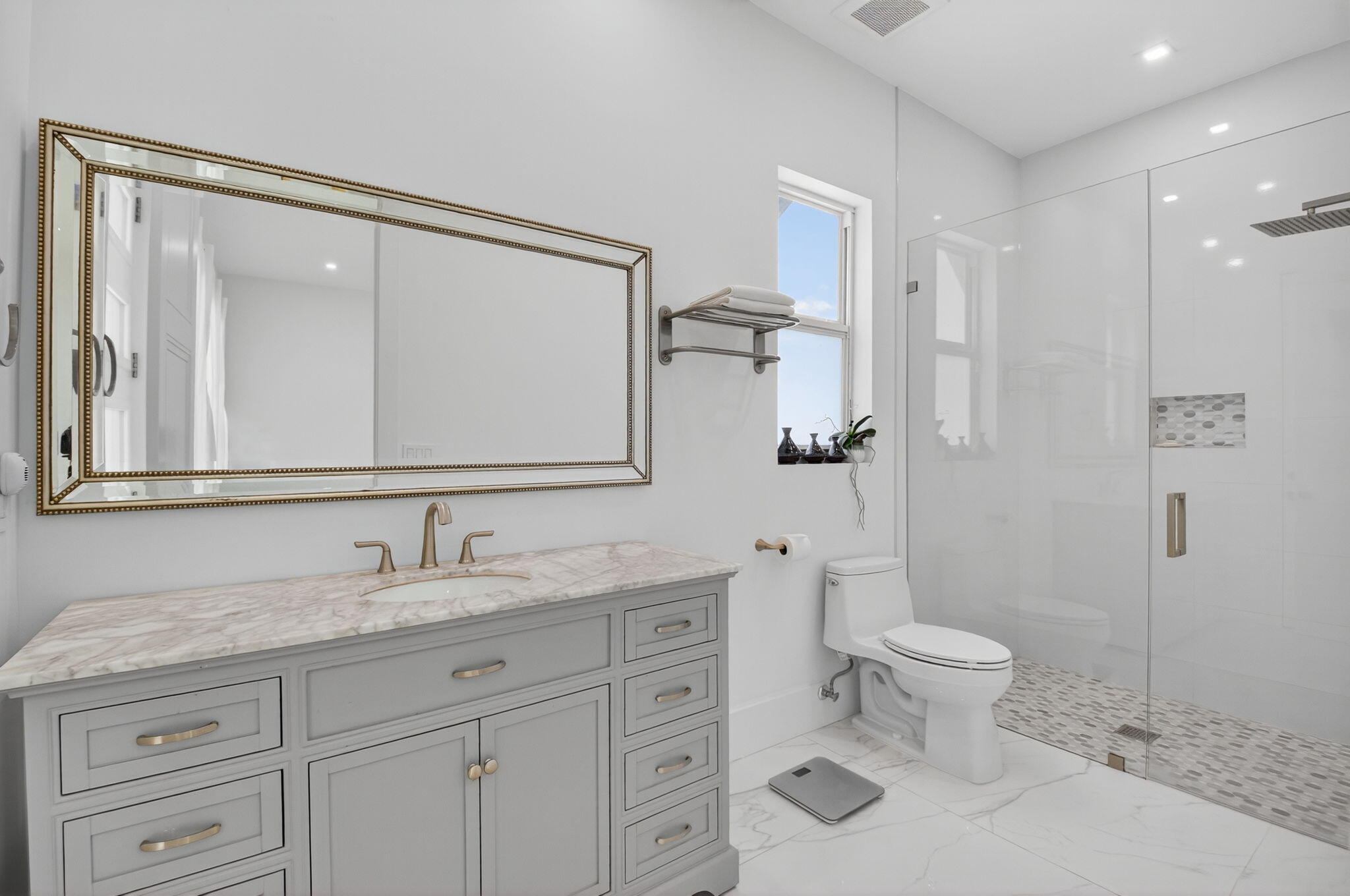 BOCA RATON RIVIERA UNIT D - Residential Lease