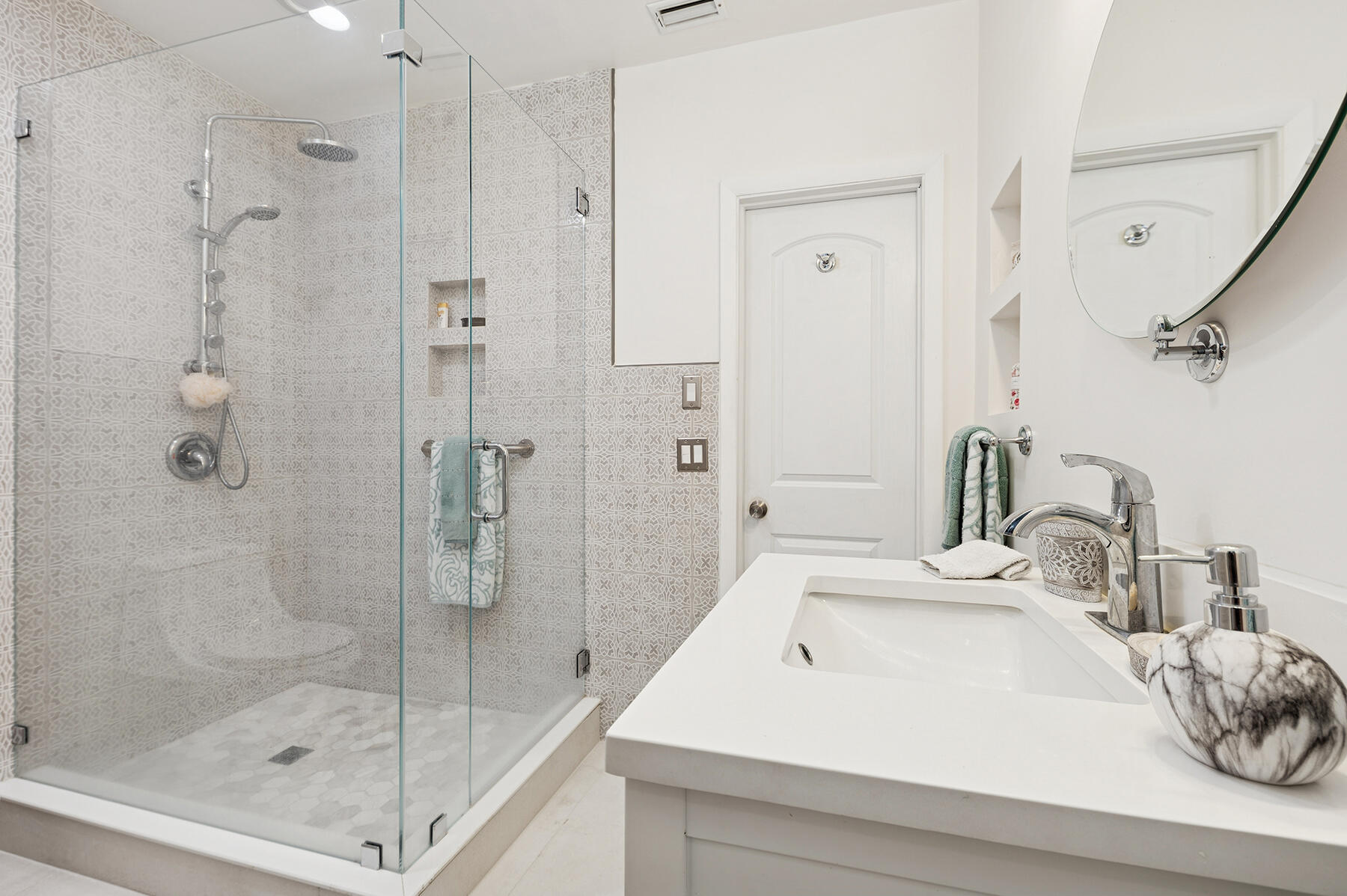 LANTANA HEIGHTS 5 - Residential