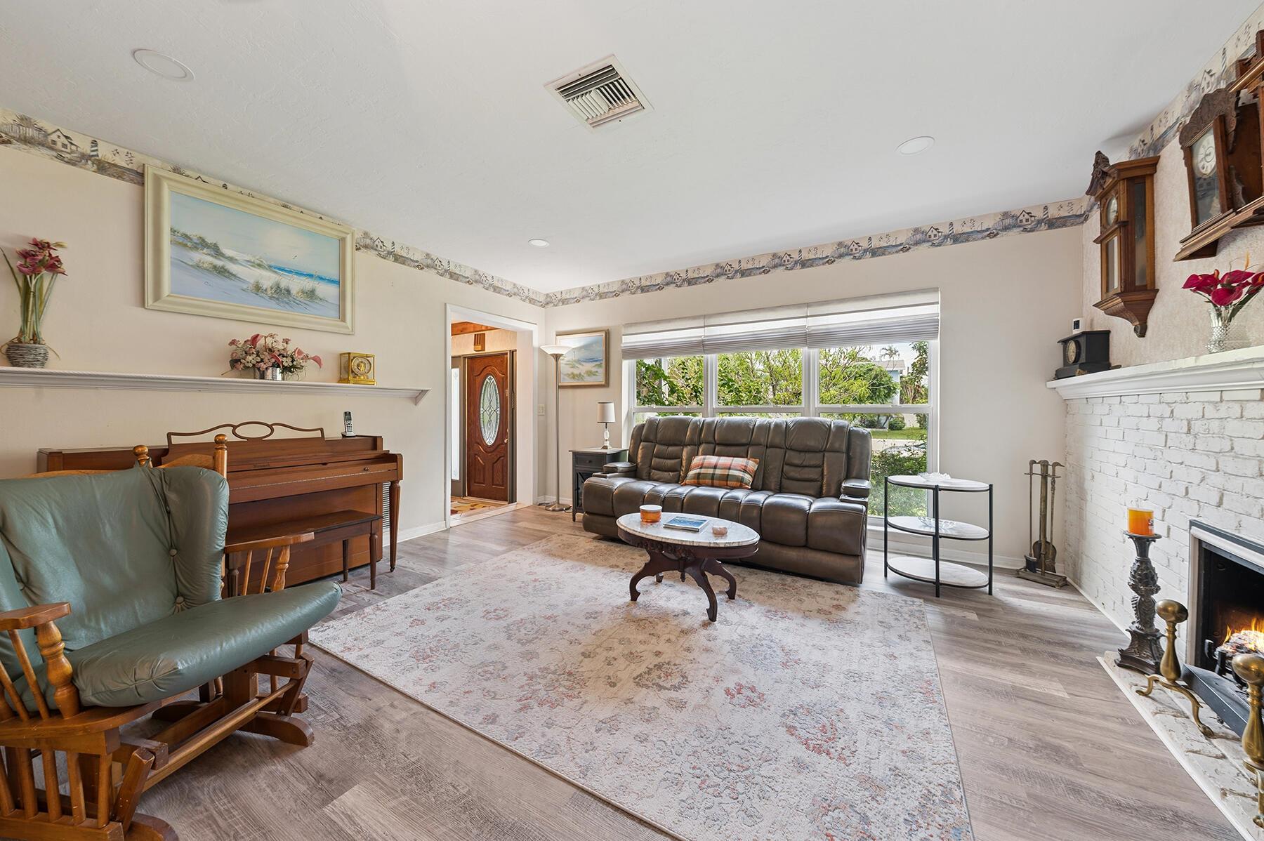LANTANA HEIGHTS 5 - Residential