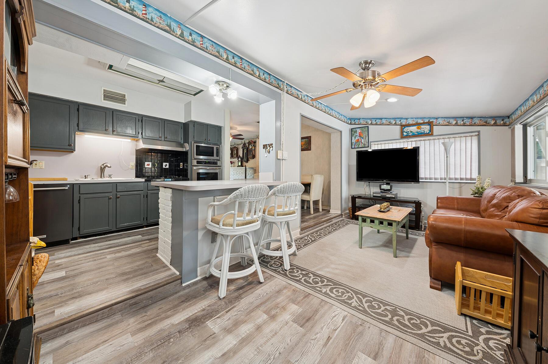 LANTANA HEIGHTS 5 - Residential