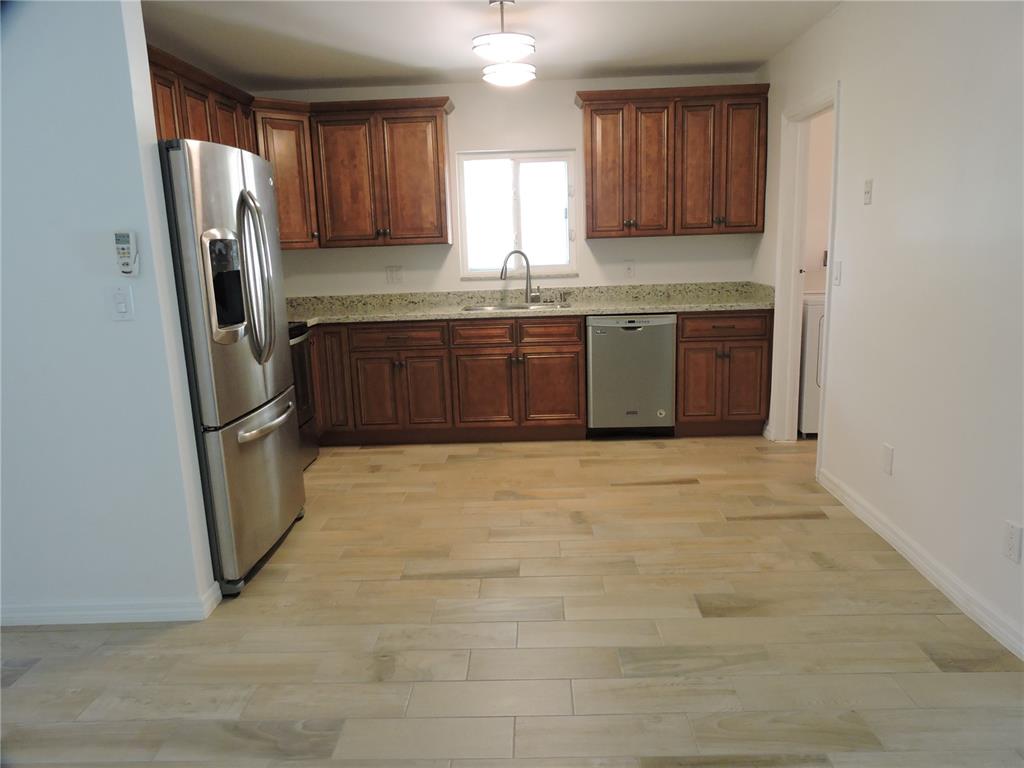 Dania Estates 57-46 B - Residential Lease