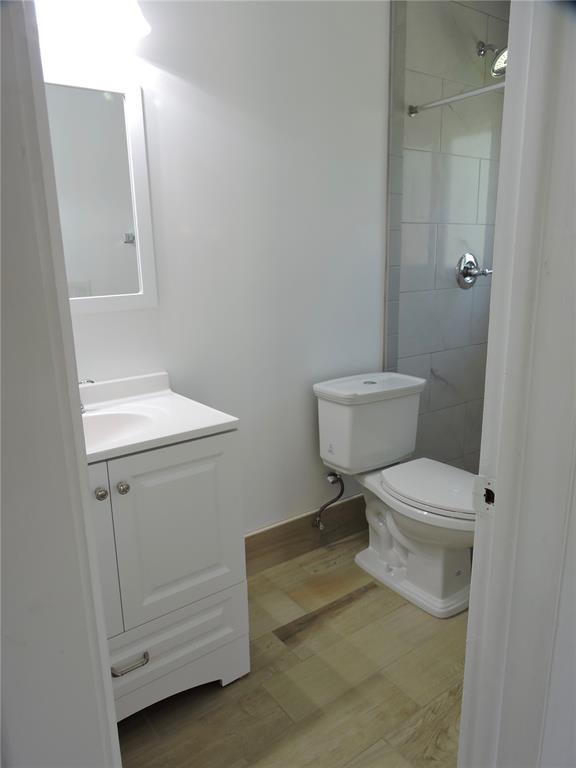 Dania Estates 57-46 B - Residential Lease