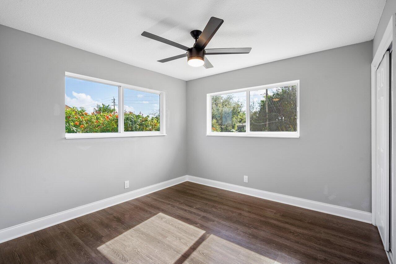 TROPIC PALMS 1 - Residential