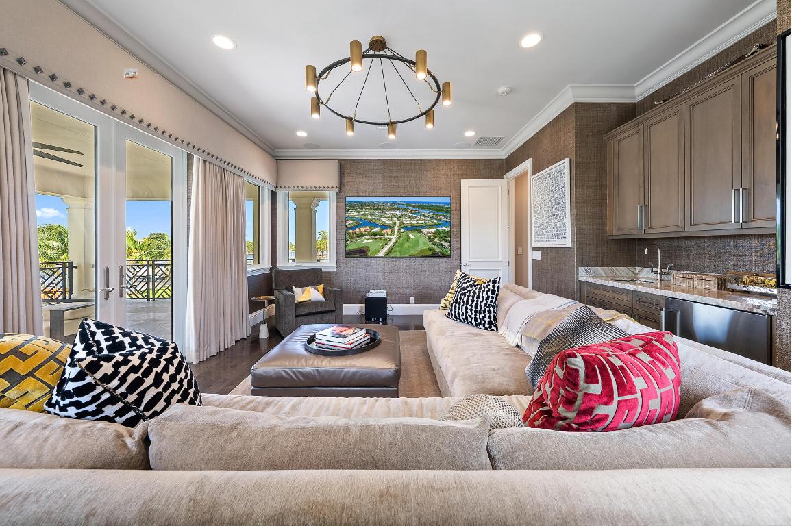 PARCEL 32 PUD - Residential