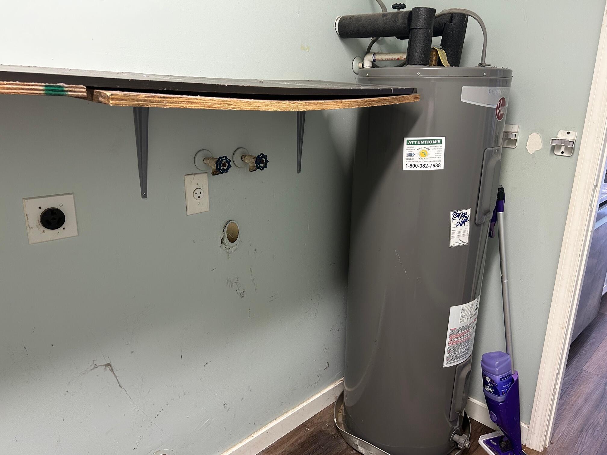 LAKEWOOD PARK UNIT 4 - Residential