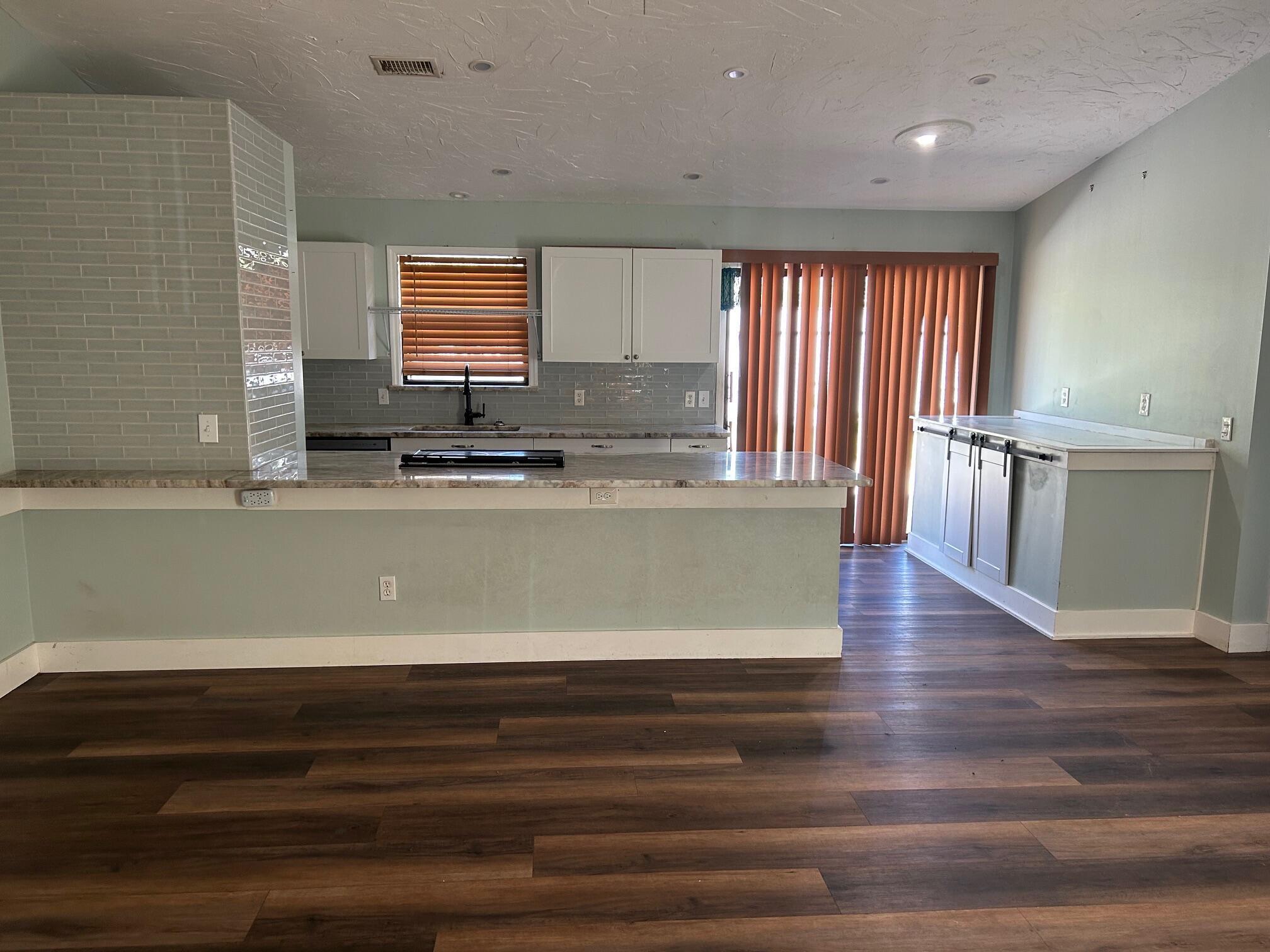 LAKEWOOD PARK UNIT 4 - Residential