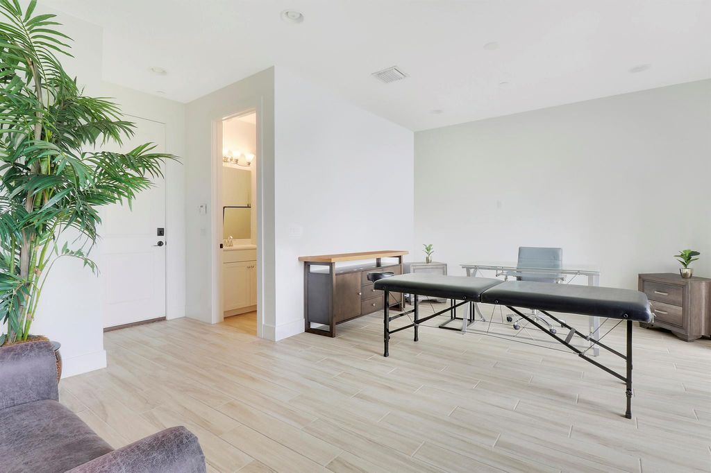 Photo of 12716 Machiavelli Way, Palm Beach Gardens, FL 33418 (MLS # R10927261)