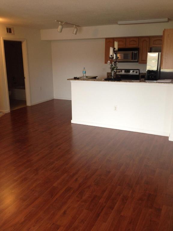 THE CLUB AT ST LUCIE WEST, A CONDOMINIUM - Residential Lease