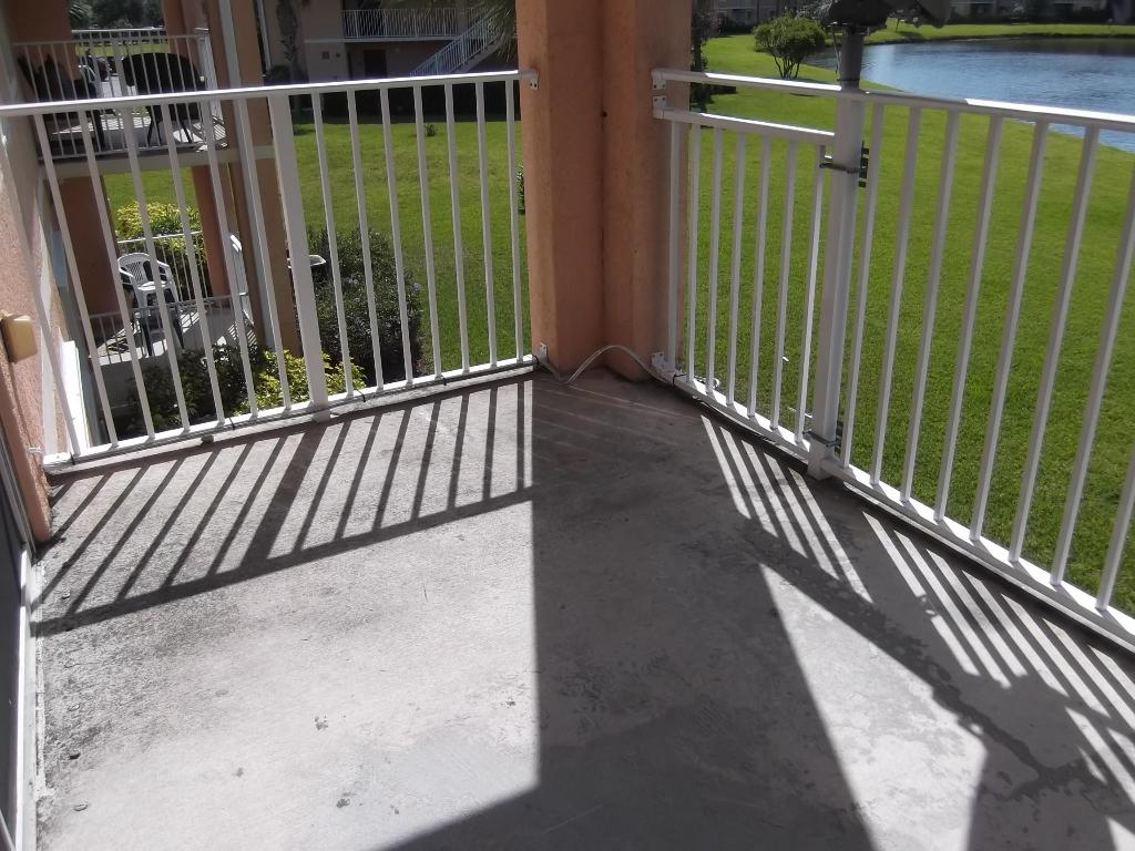 THE CLUB AT ST LUCIE WEST, A CONDOMINIUM - Residential Lease